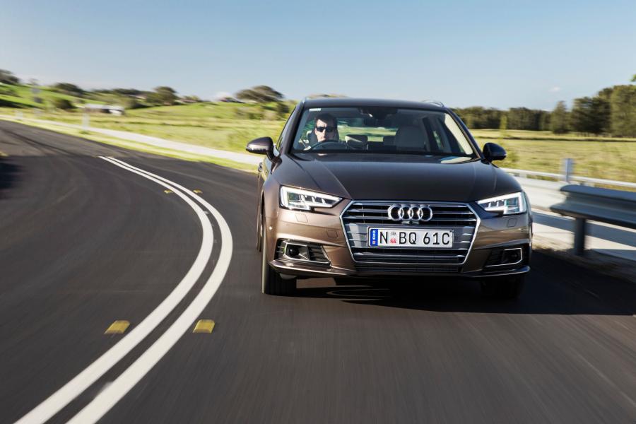  Audi A4 Avant 2.0 TFSI 2016 года  (AU) (фото 13 из 24)